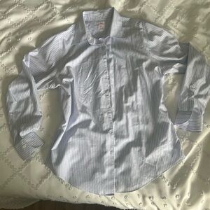 Brooks Brother Blue Stripped Button Down
